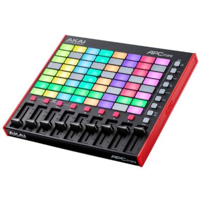 AKAI CONTROLEUR 8x8 APCMINIMK2 – Image 2