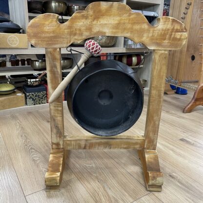 OCCASION GONG NEPAL 30CM SUR STRUCTURE BOIS ET MAILLOCHE – Image 3