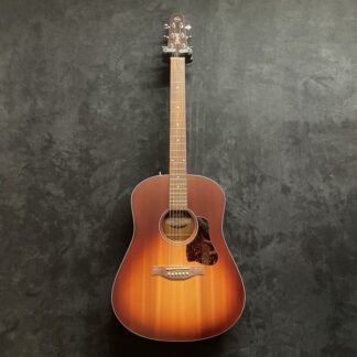 OCCASION SEAGULL ENTOURAGE AUTUMN BURST AVEC SOFTCASE