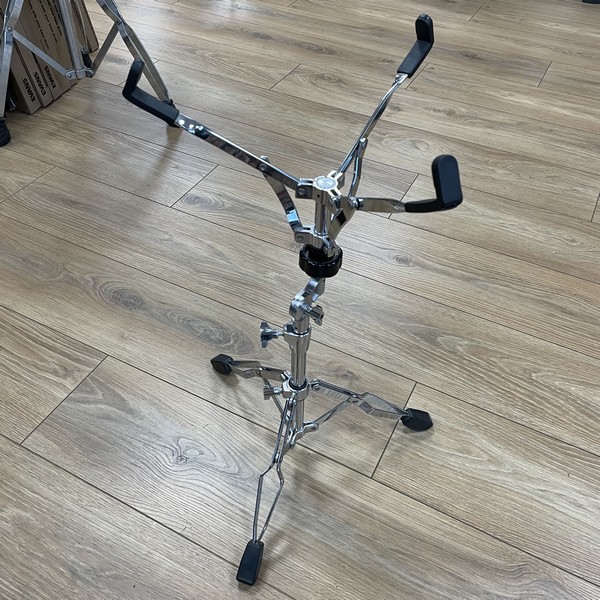 OCCASION DRUMCRAFT PIED DE CAISSE CLAIRE