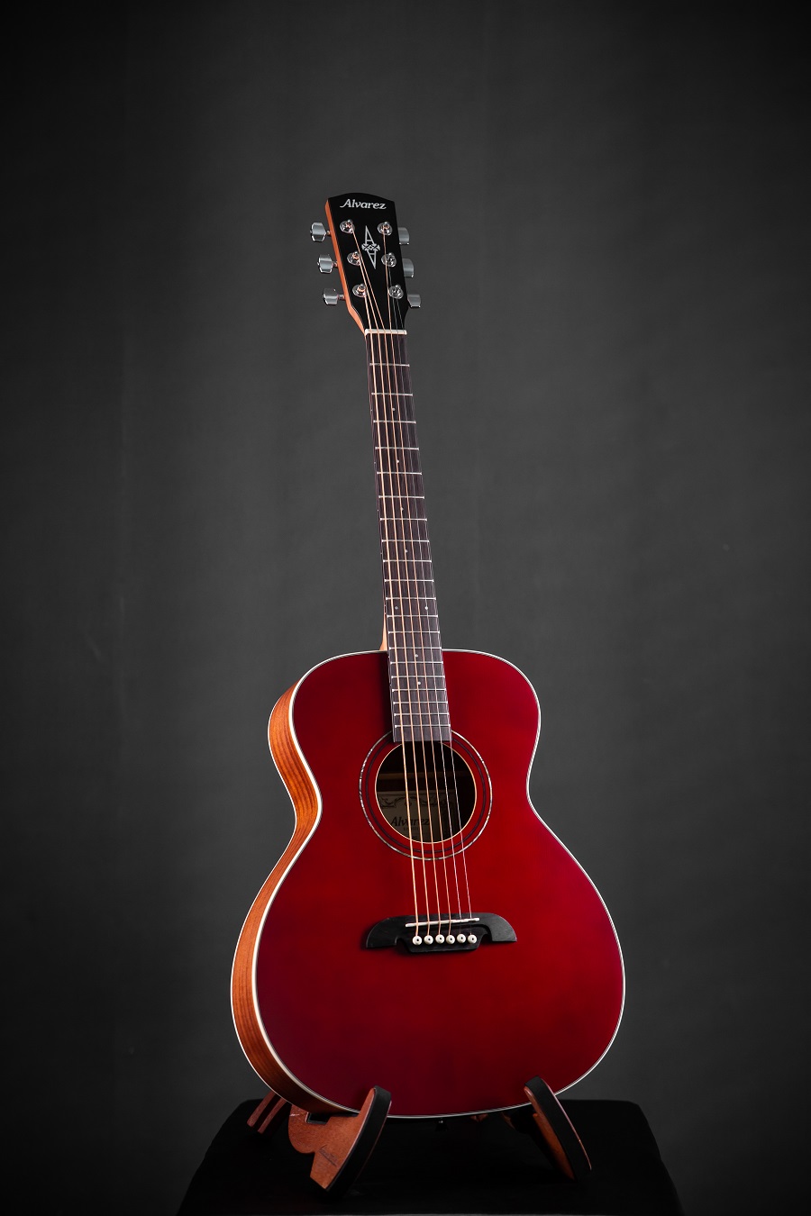 ALVAREZ RS26 BURGUNDY AVEC HOUSSE