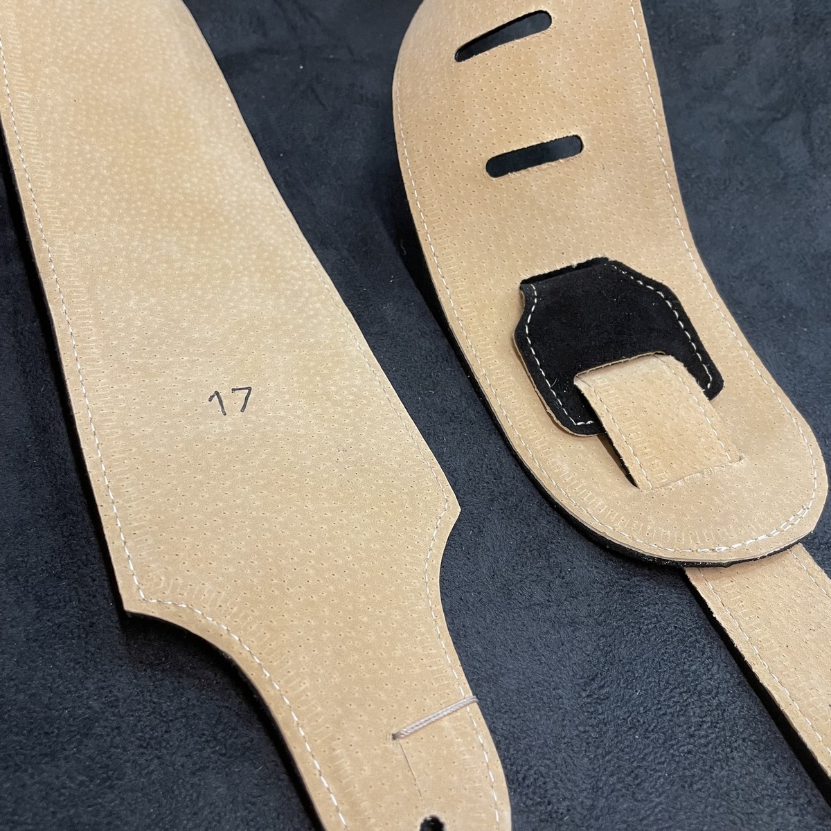 BLESES SANGLE BG17 VELOURS NOIR – Image 3