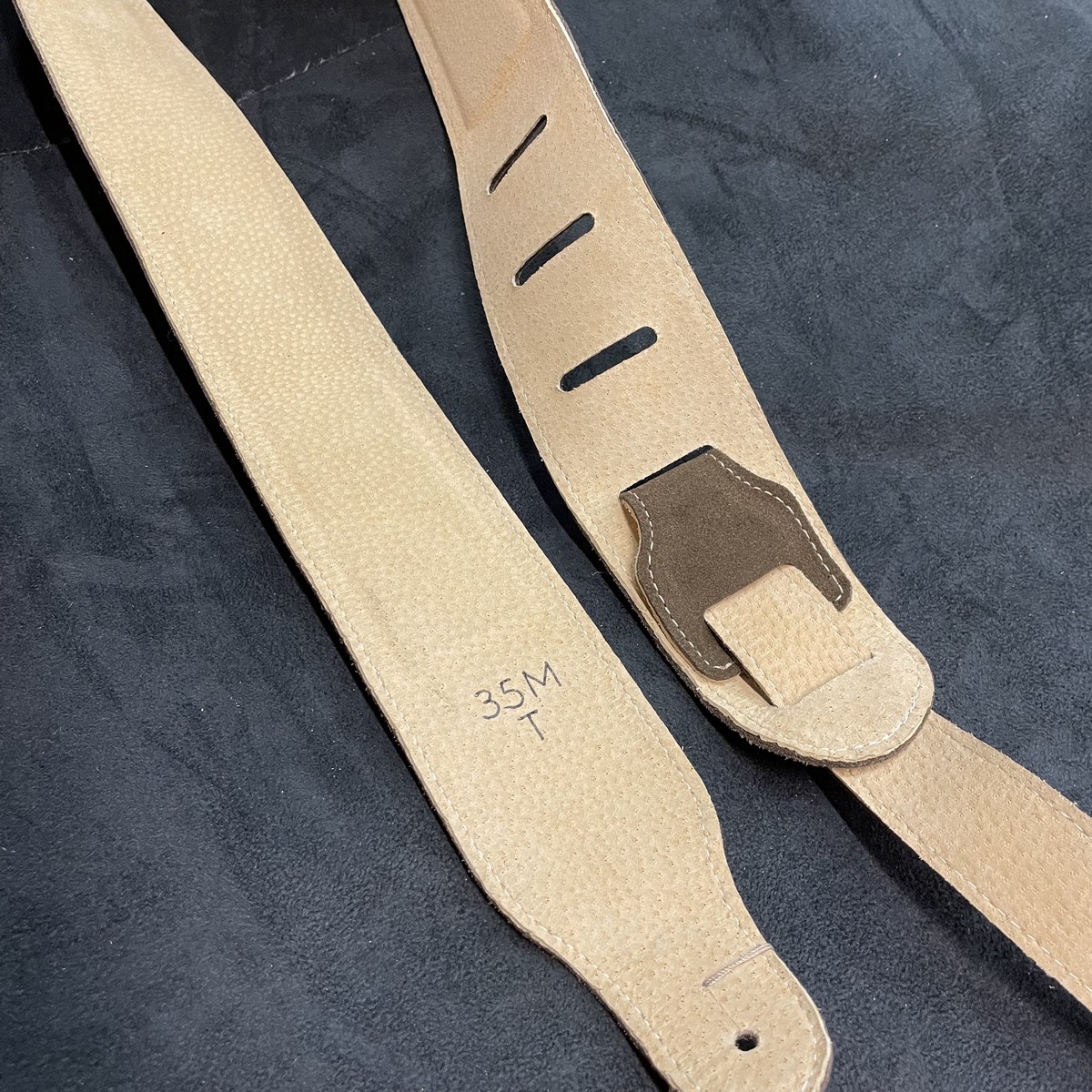 BLESES SANGLE BG35MT VELOURS MARRON SILVER WOLF MUSIC – Image 3