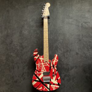 OCCASION EVH STRIPED ROUGE 2018