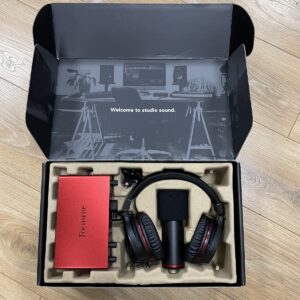 OCCASION FOCUSRITE SCARLETT G4 STUDIO 2 IN/2 OUT USB-C PACK MICRO CASQUE ACCESSO