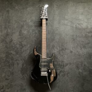 OCCASION YAMAHA PACIFICA BLACK HOUSSE NOIRE