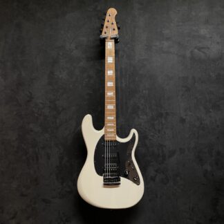 OCCASION STERLING BY MUSIC MAN CT50 PLUS WHITE PEARL