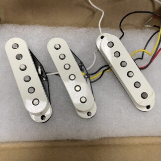 OCCASION FENDER SET STRATOCASTER PLAYER BLANC