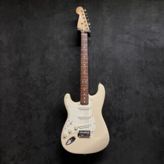 OCCASION FENDER STRATOCASTER SQUIER SERIES LEFT HOUSSE
