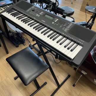 OCCASION YAMAHA BUNDLE PSR-E373 STAND SIEGE