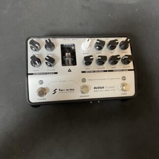OCCASION TWO NOTES REVOLT GUITAR