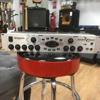 OCCASION BEHRINGER BASS V-AMP PRO RACK