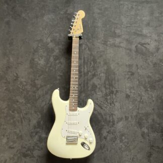 OCCASION SQUIER  STRAT WHITE 2021